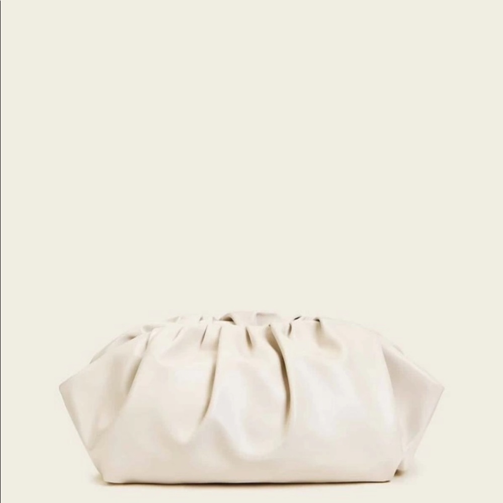 Rouched detail crossbody bag with strap BEIGE